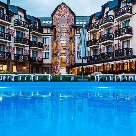 Hotel&Restaurant Premium Club 亚列姆切 外观 照片