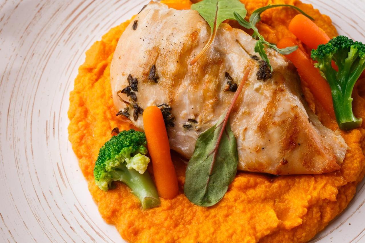 Hotel&Restaurant Premium Club 亚列姆切 外观 照片